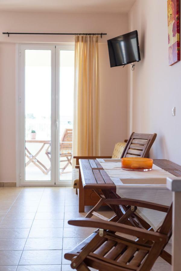 Hotel Aphrodite สตูปา ภายนอก รูปภาพ